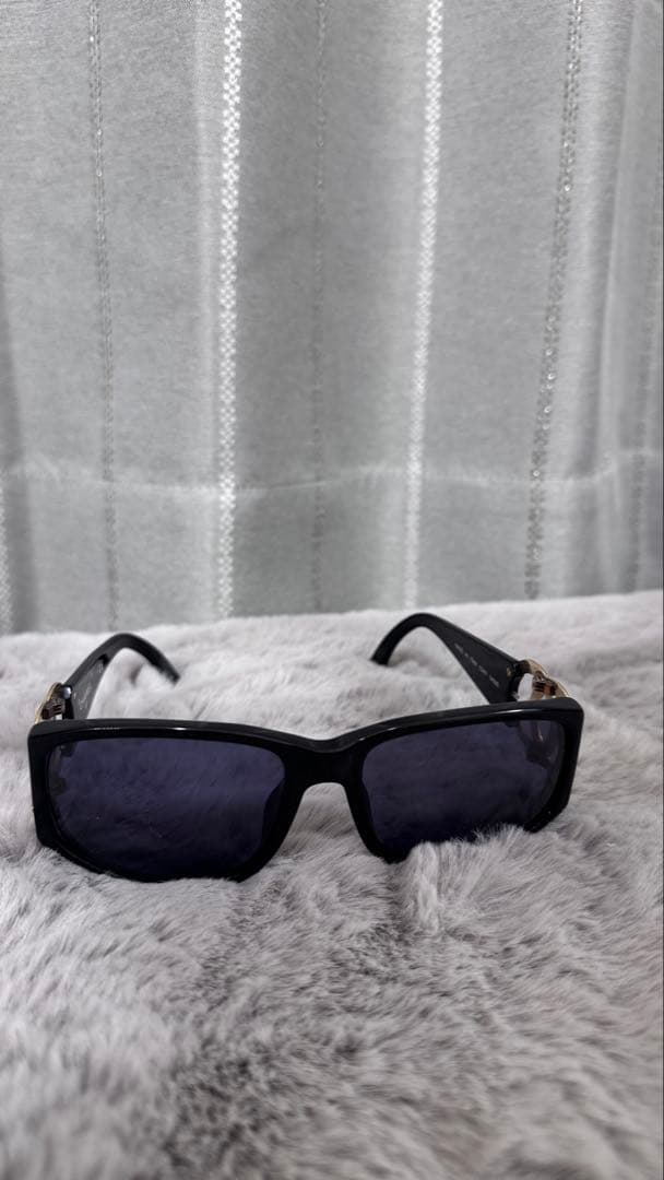 Chanel ブラック サングラス
