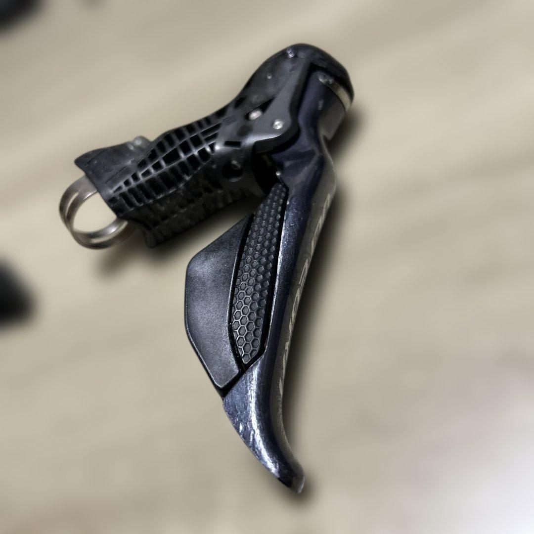 SHIMANO シマノ　アルテグラ　右のみ　ST-R8070 Di2