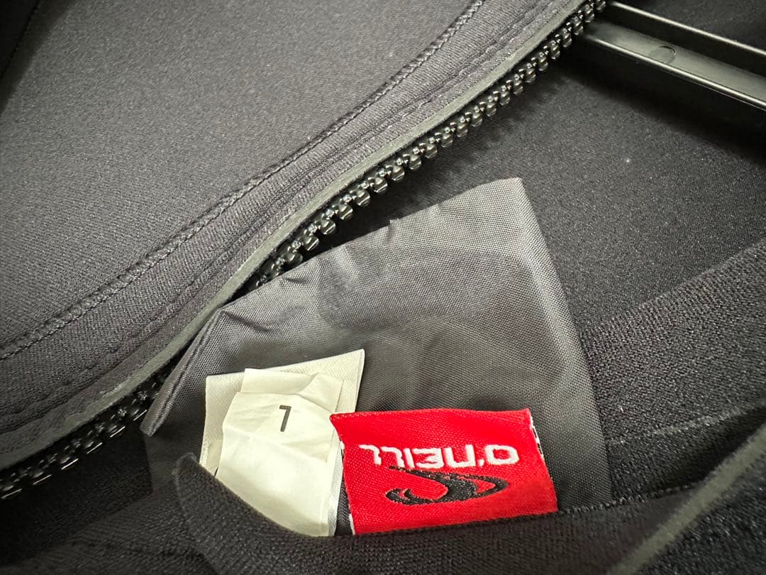 O'NEILL スプリングウェットスーツ ブラック Ｌサイズ