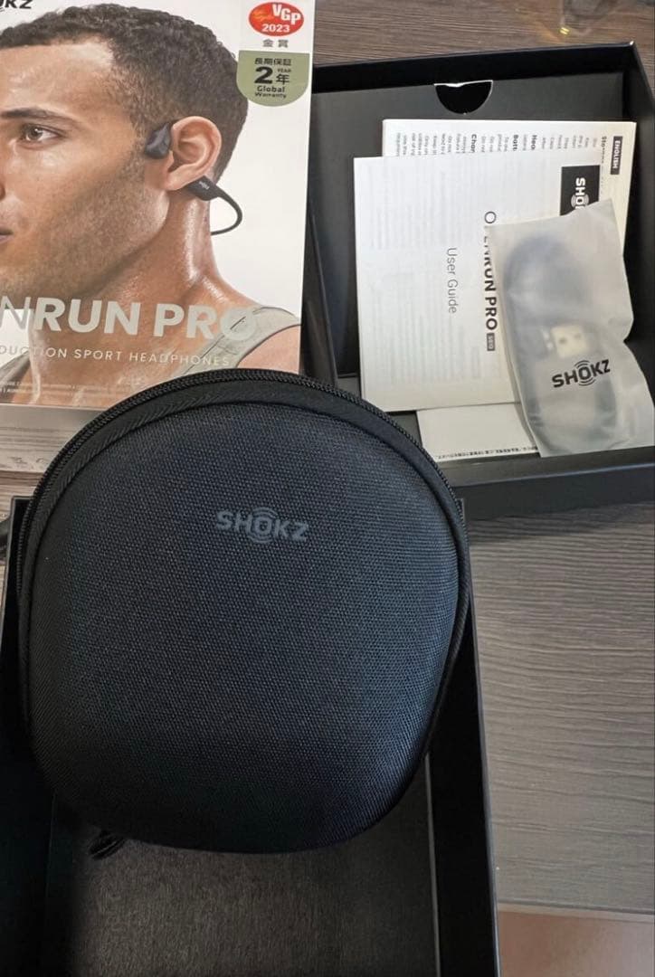 SHOKZ OPENRUN PRO 骨伝導イヤホン