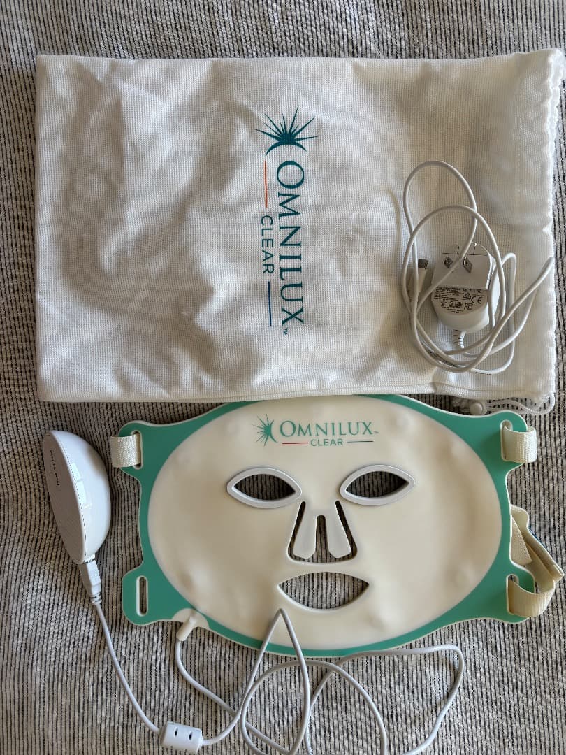 OMNILUX CLEAR 美顔器