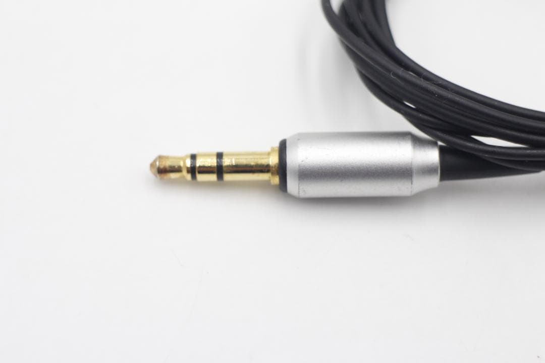 2898★希少 ! パナソニック インナーイヤーヘッドホン RP-HJE70-S