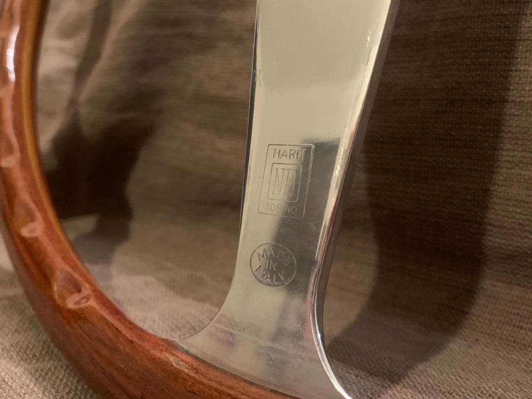 NARDI ANNI60 ナルディ　ウッド　ステアリング