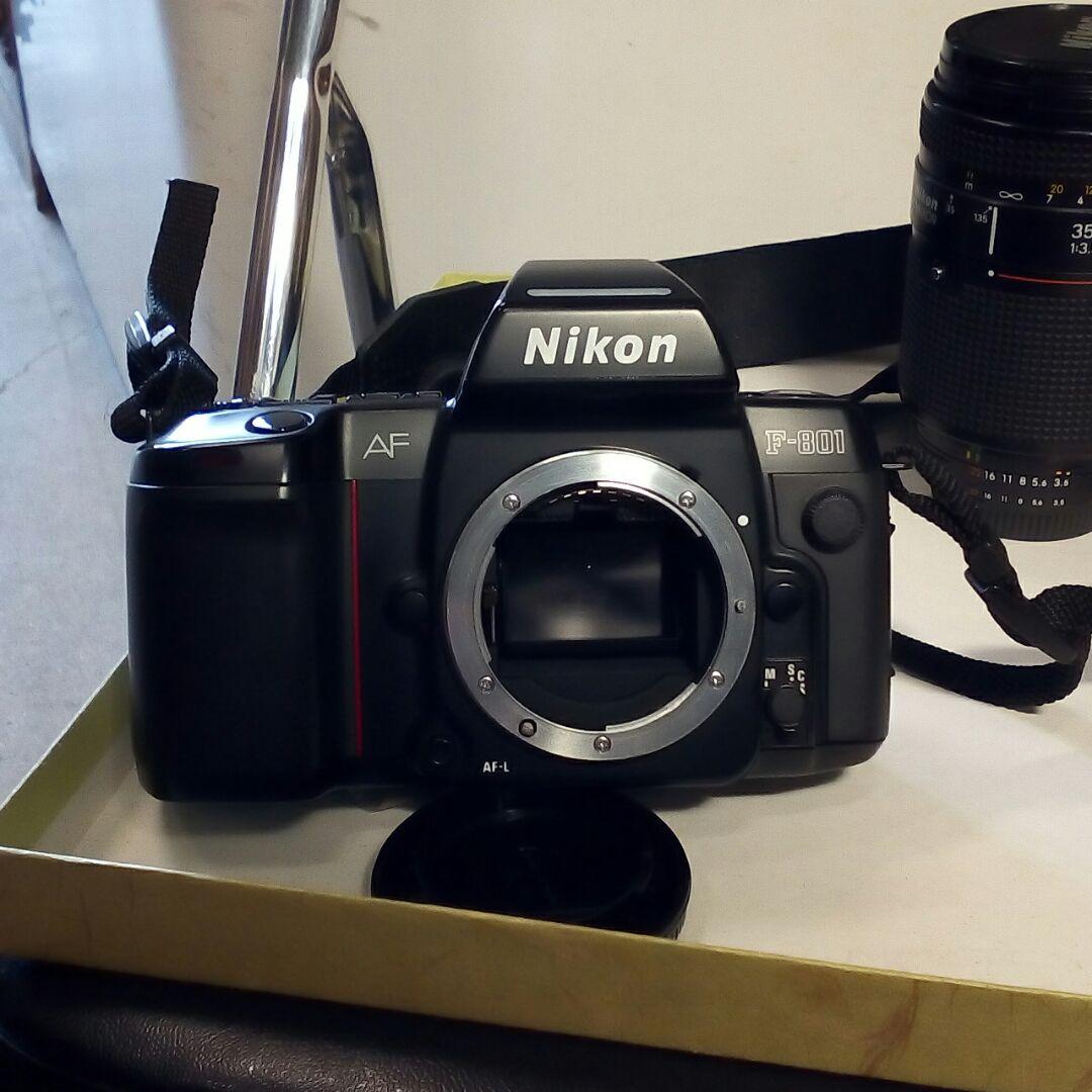 ニコン　Ｆ-801 レンズ　2本　美品