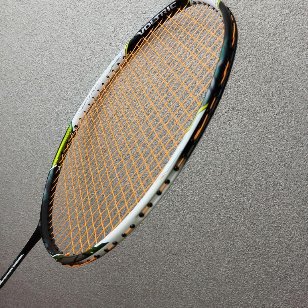 【廃盤希少】YONEX VOLTRIC Z Force 4UG5 ボルトリック②