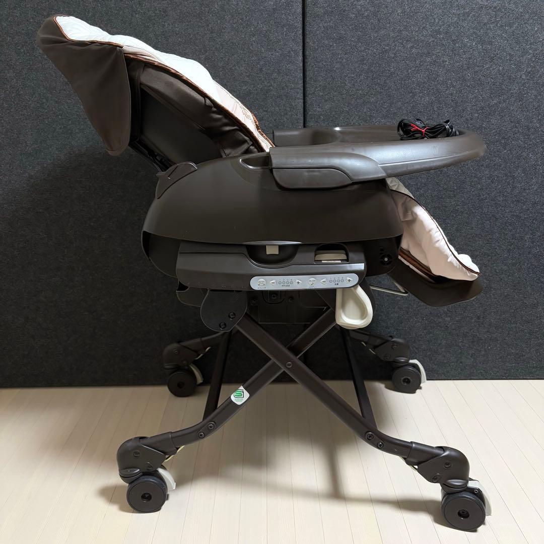 コンビ　ネムリラオートスウィング　プレミアム　ダッコプラス　エッグショック