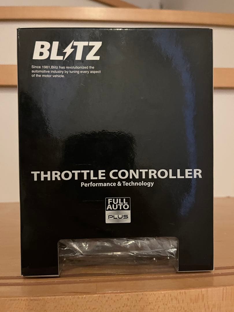 【ken】BLITZ スロットルコントローラー ヴェルファイア