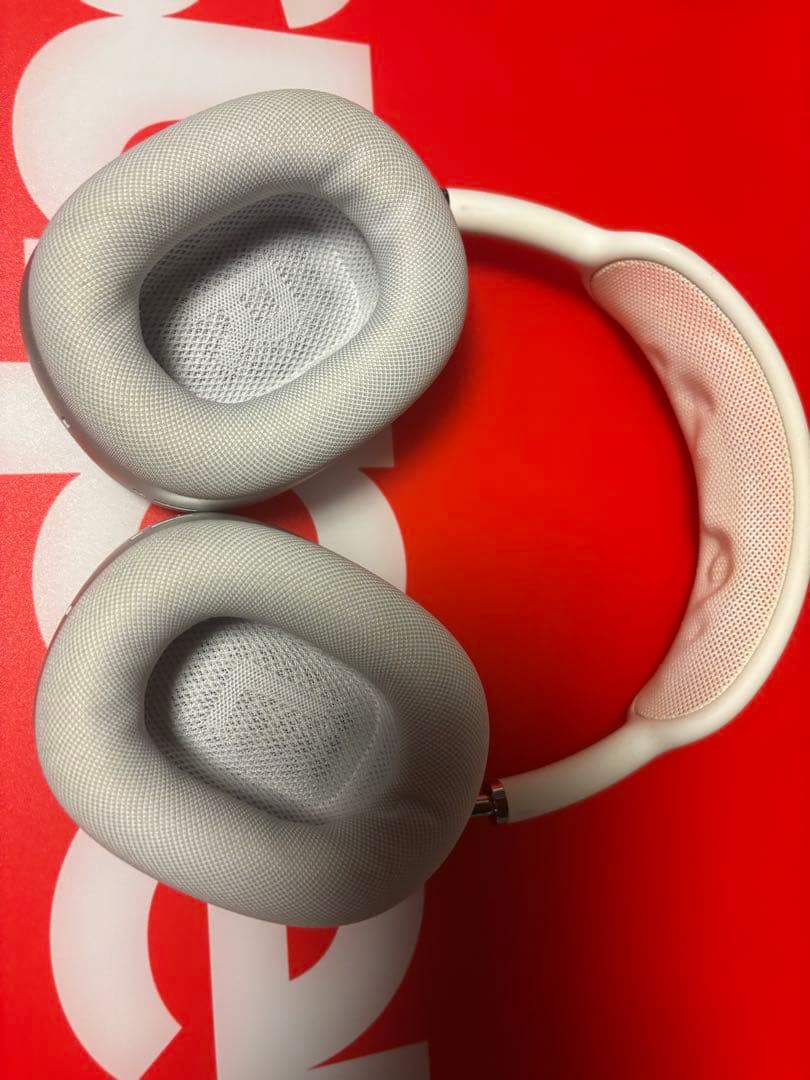 AirPods Max シルバー純正品本体　+充電スタンド