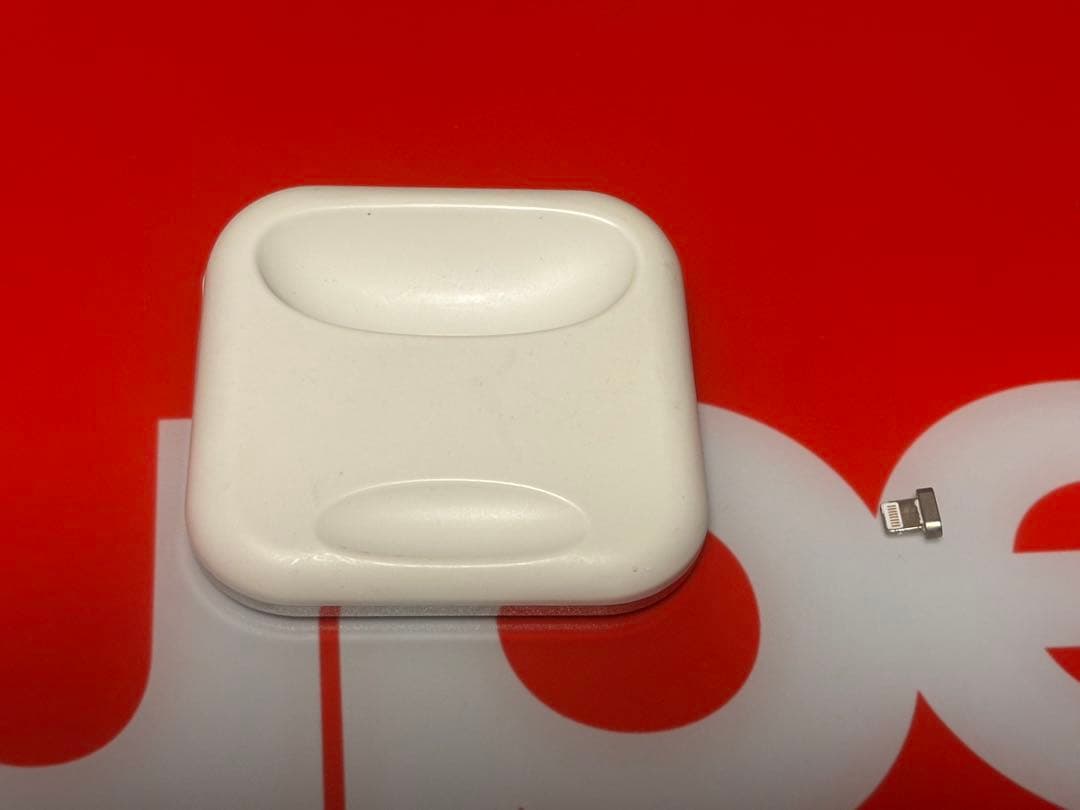 AirPods Max シルバー純正品本体　+充電スタンド
