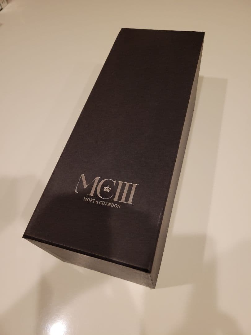 モエ　シャンドンMC3木箱入り空瓶