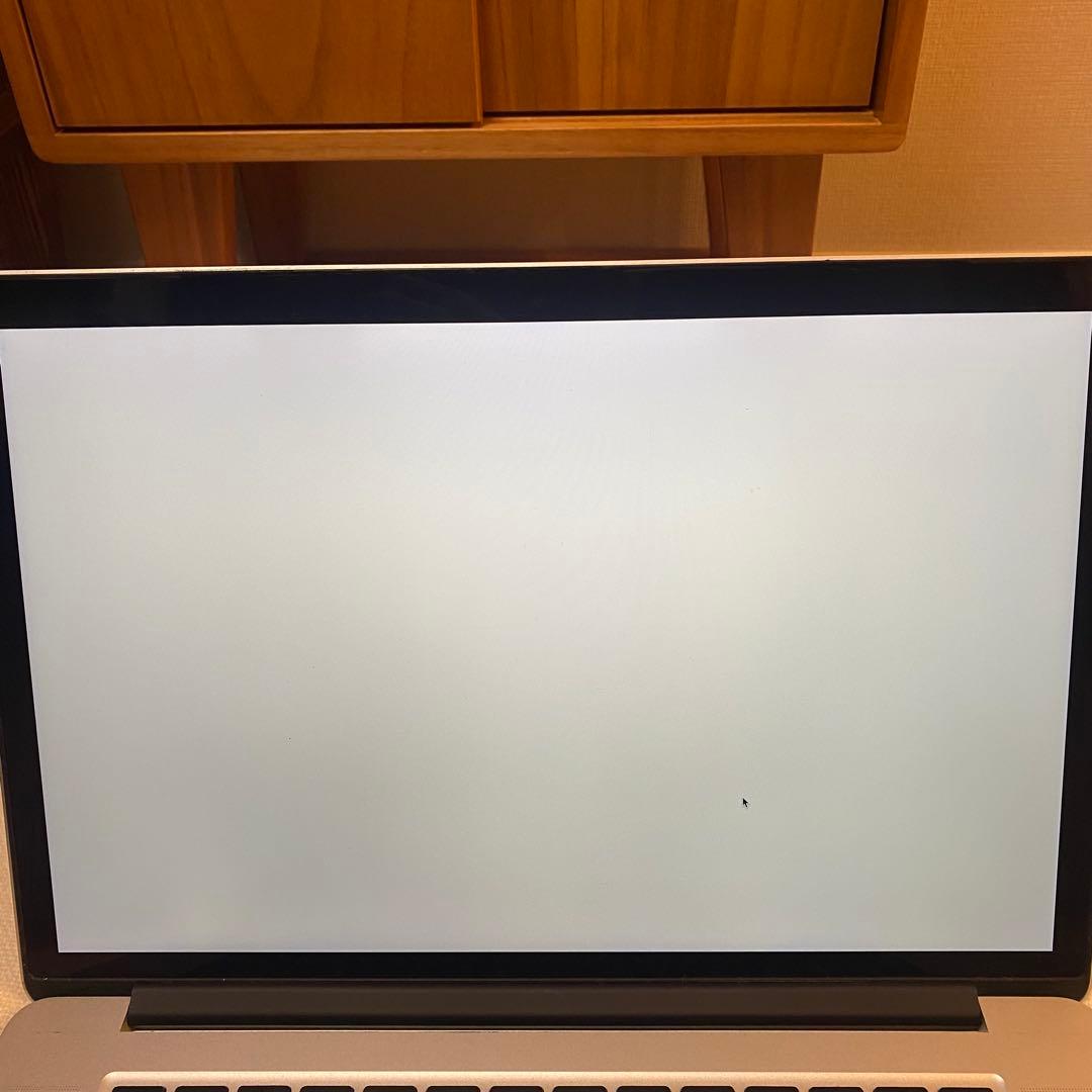 MacBook本体 MacBook Pro (Retina, 15-inch, Mid 2014)