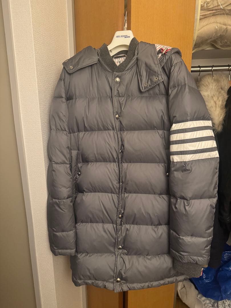 トムブラウン　ダウンジャケット