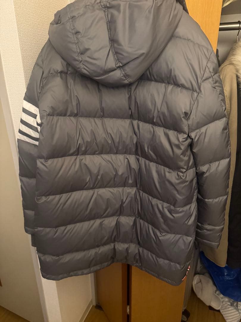 トムブラウン　ダウンジャケット