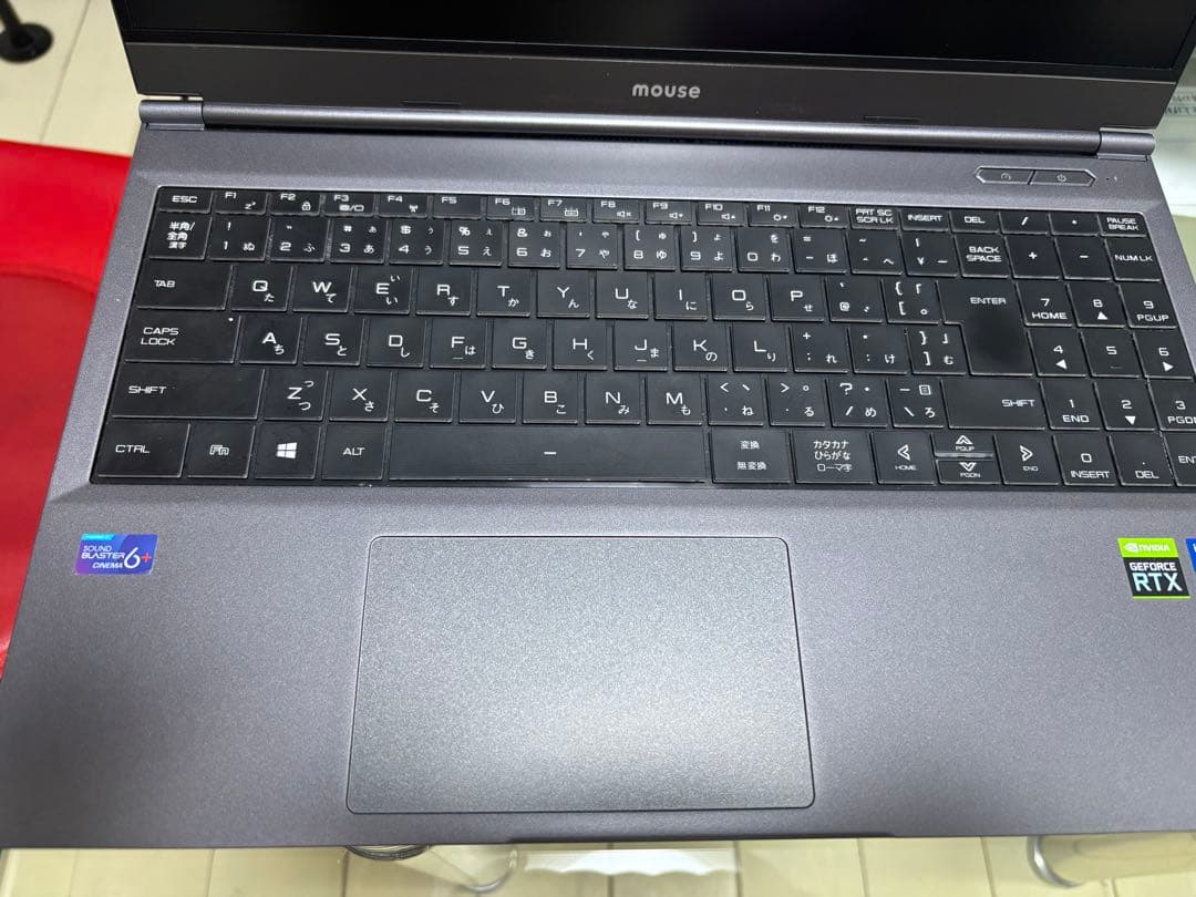 【ジャンク】mouse ノートPC 、充電器2個付き（純正＋互換）