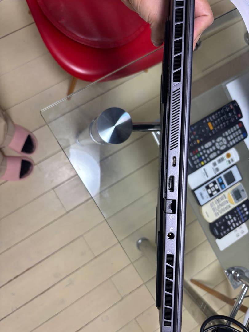 【ジャンク】mouse ノートPC 、充電器2個付き（純正＋互換）