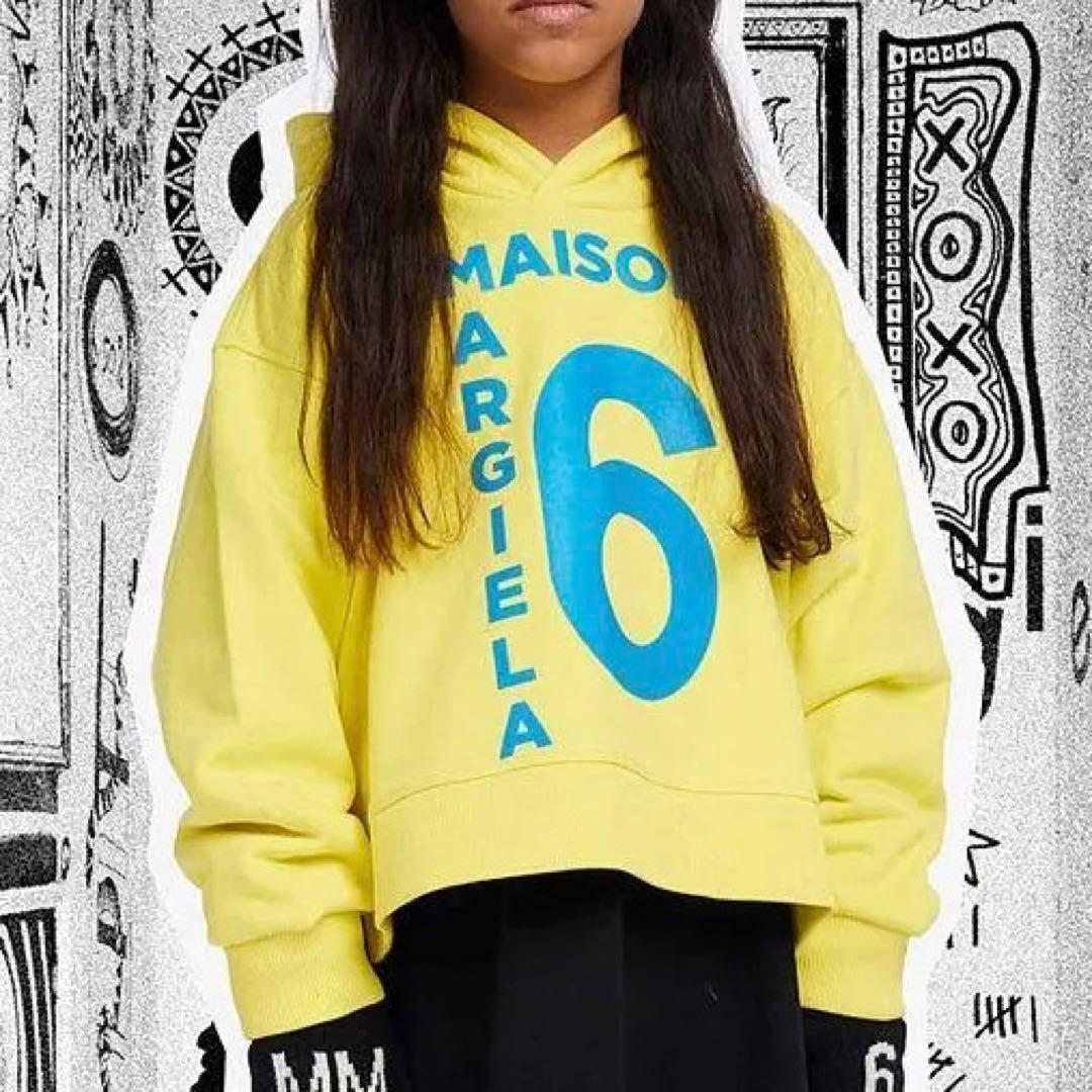 メゾンマルジェラMM6 Maison Margiela ブランドロゴフーディー