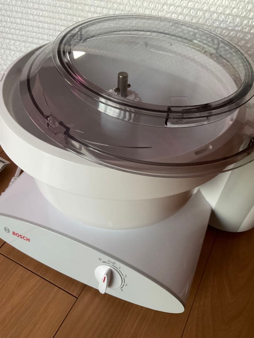 ボッシュBOSCH MUM6N10UC ユニバーサルスタンドミキサーパンミキサー