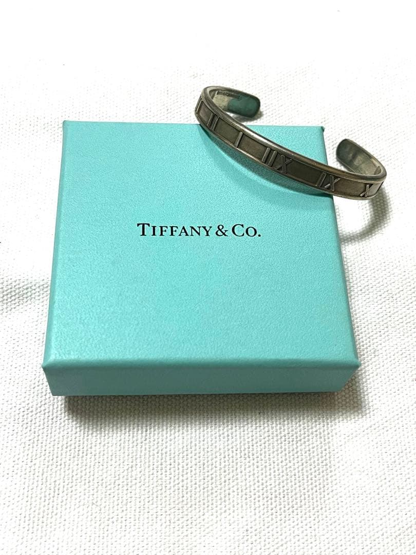 Tiffanyバングル