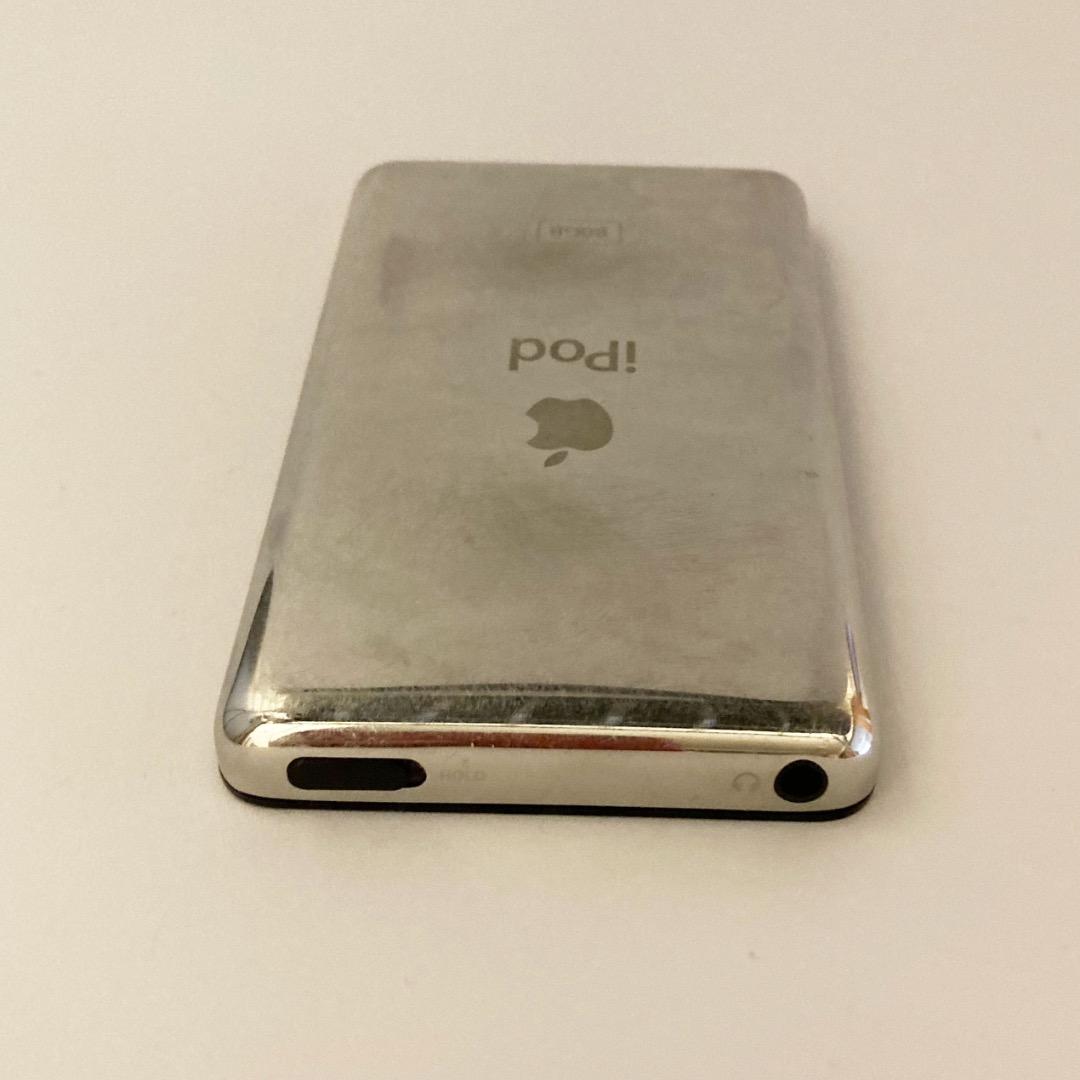 iPod classic 第6世代（MB147J）80GB ブラック