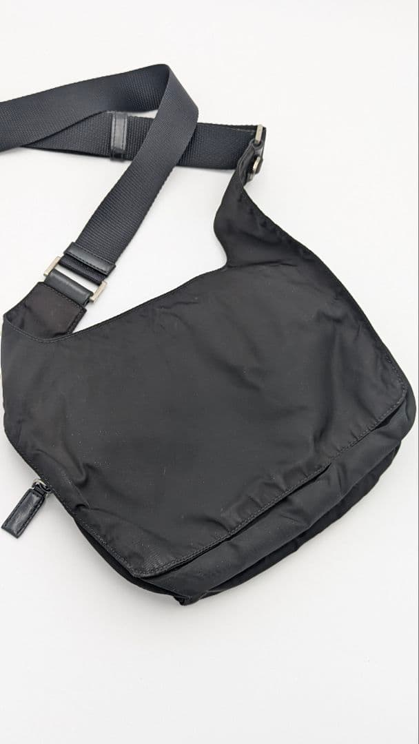 PRADA プラダ ナイロン ショルダーバッグ ブラック 三角ロゴ 正規品