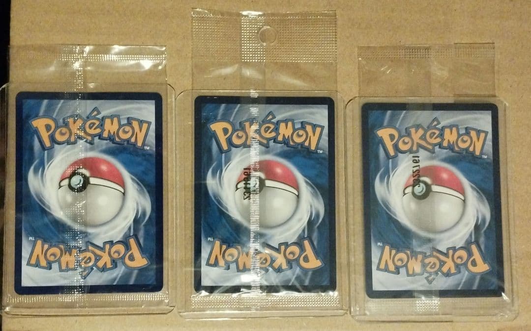 バティックシャツのピカチュウ 未開封　3種類