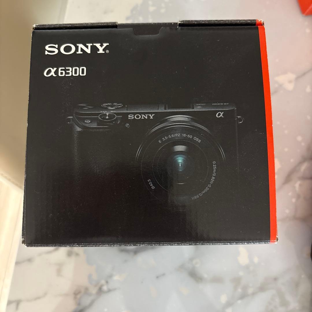 Sony α6300（E 16-50mm、E 55-210m）