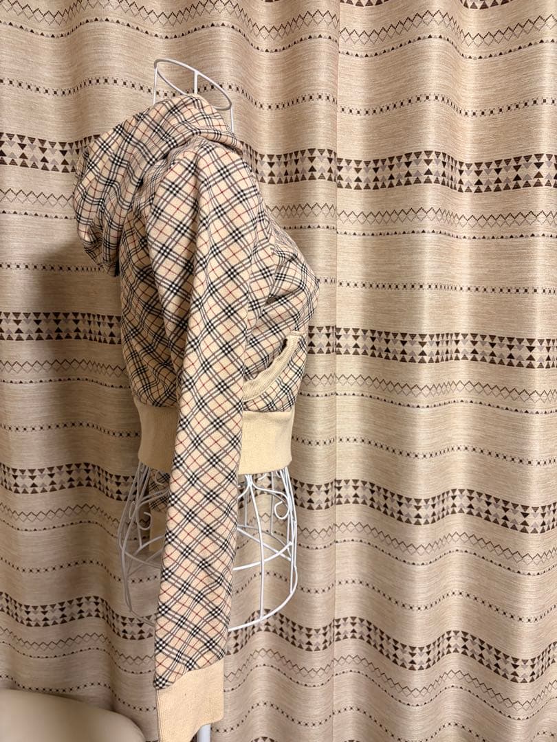 希少！バーバリーブルーレーベル　ノバチェック フード ジップパーカー　38