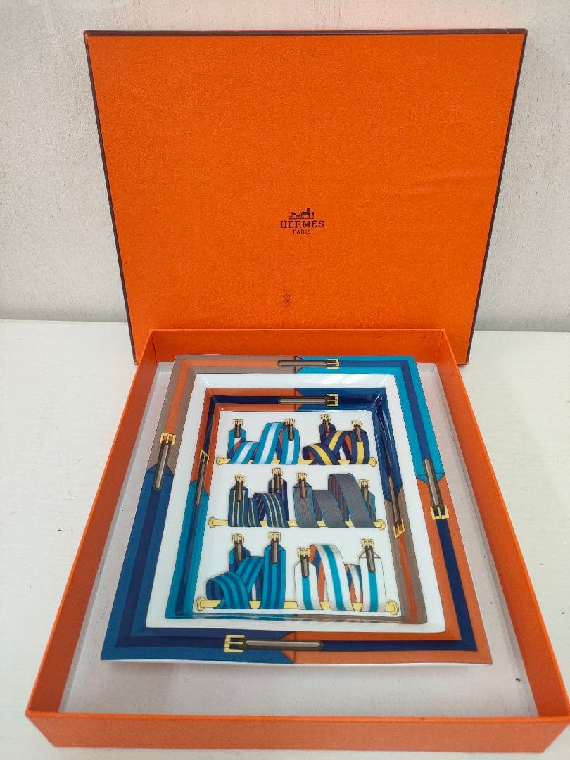 c*k様 HERMES エルメス スクエア プレート バンドリエール柄 陶器トレ