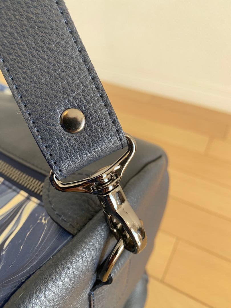 ボストンバッグ