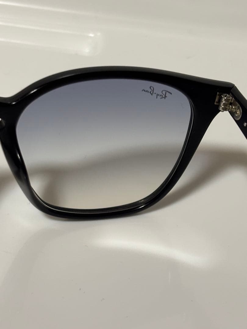 ★極美品★RB4258-F 601/19 ★啓之輔さん着用★RayBan★