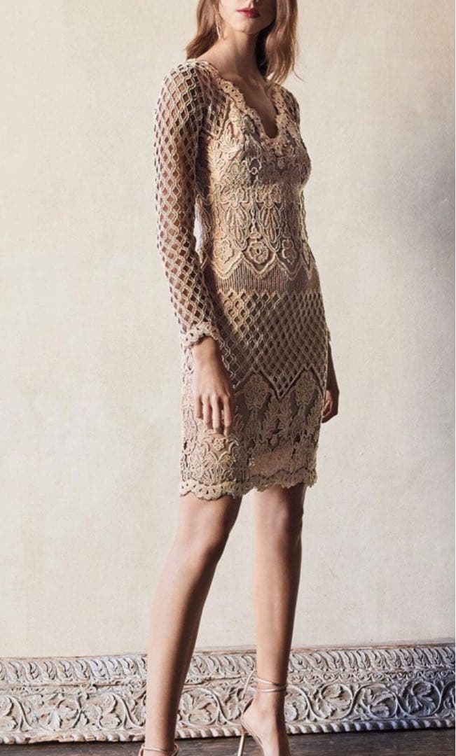 新品★タグ付き★Tadashi Shoji★パーティドレス★US2