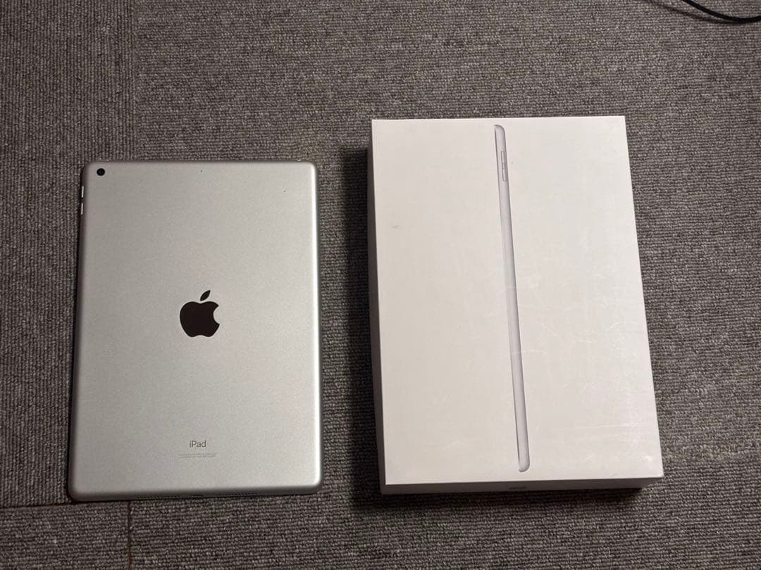 Apple iPad 【第8世代wi-fi 32GB】