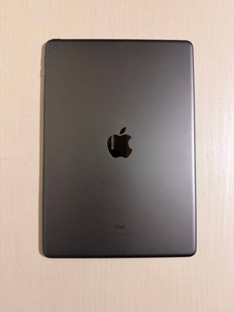 Apple iPad 第7世代 Wi-Fiモデル 128g スペースグレー