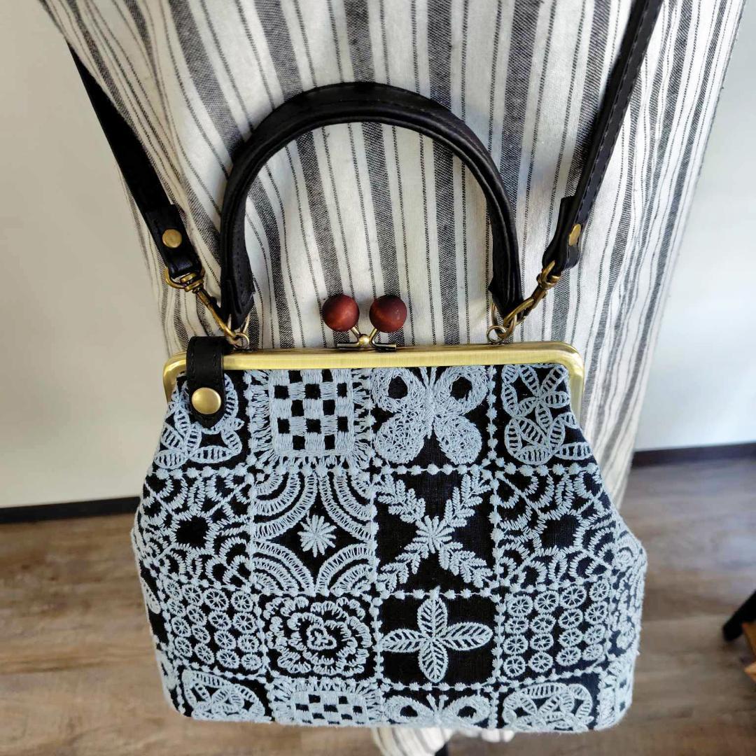 【専用】/フォレストタイルグレイ/木玉がま口革チョコ