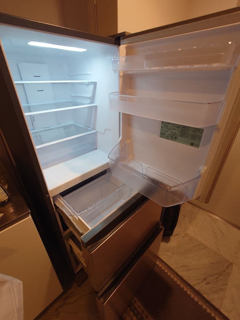 日立製 冷蔵庫（2021年製）265L・3段タイプ 送料込み