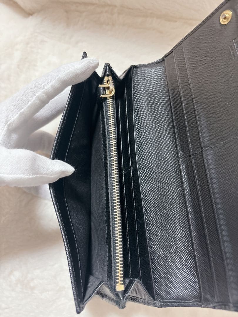極美品✨PRADAサフィアーノ 長財布 1MH132 ブラック トライアングル