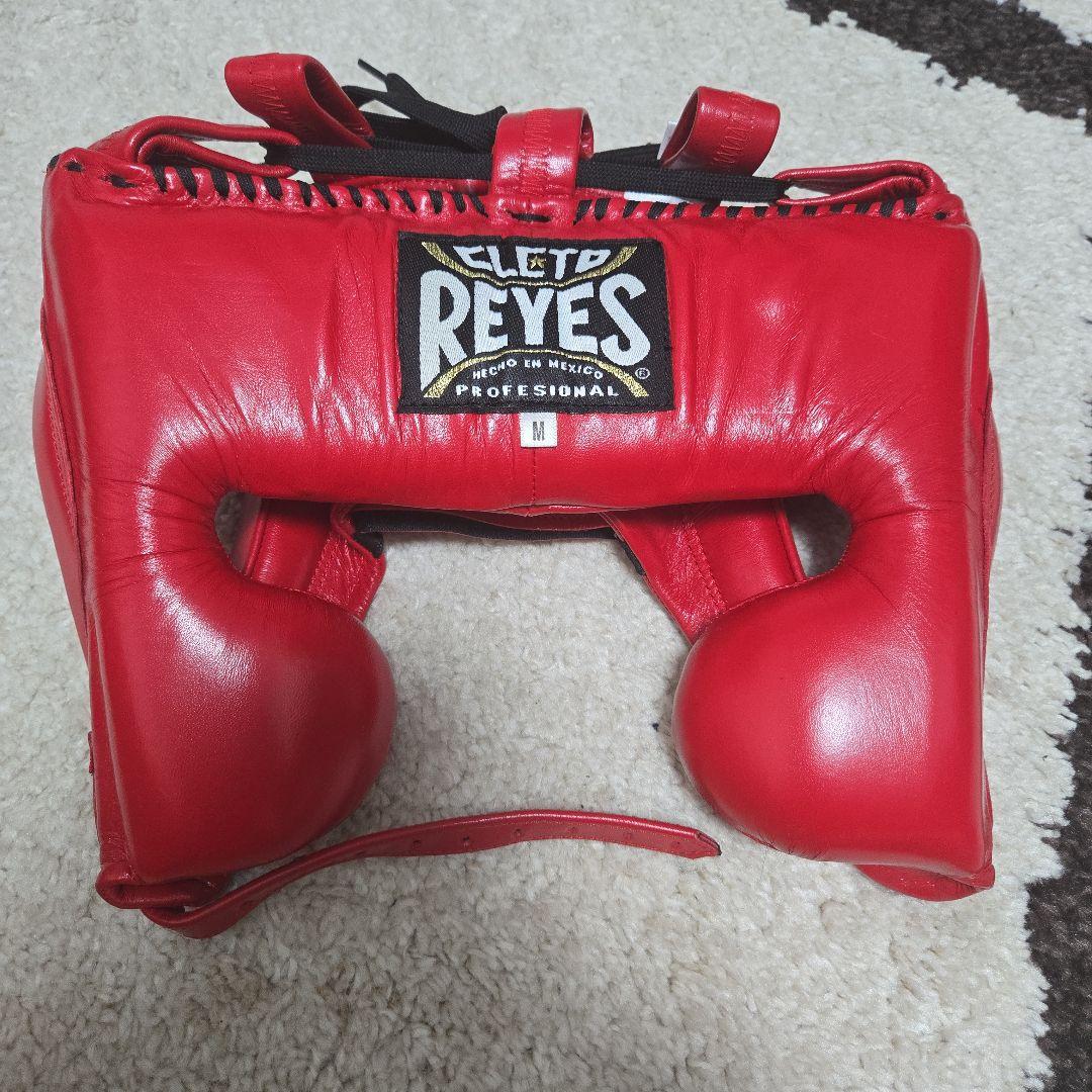 まー　CLETO REYES ヘッドギア M 赤　未使用