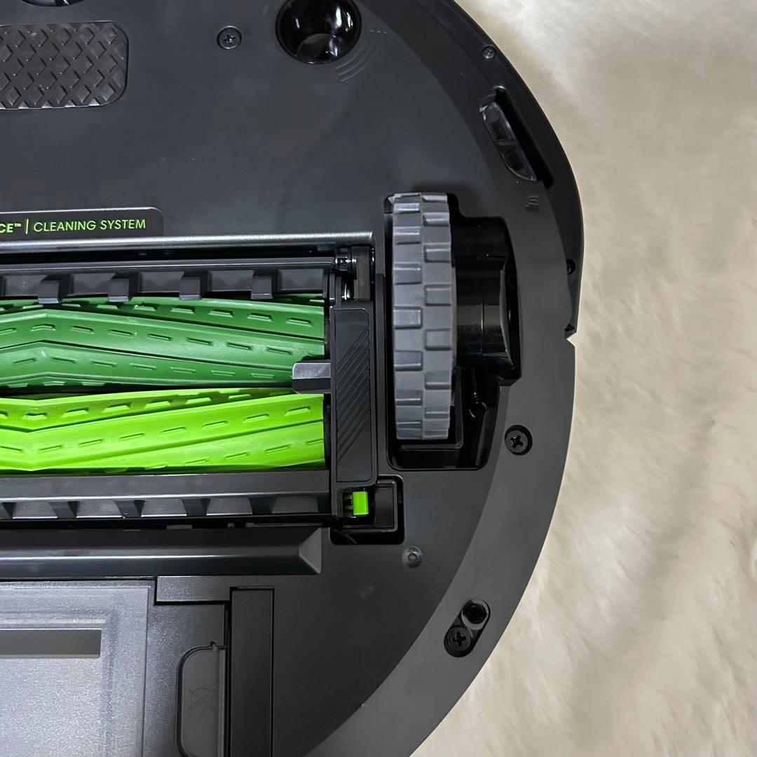 美品⭐️アイロボット　ルンバi5 + ロボット掃除機 i555860