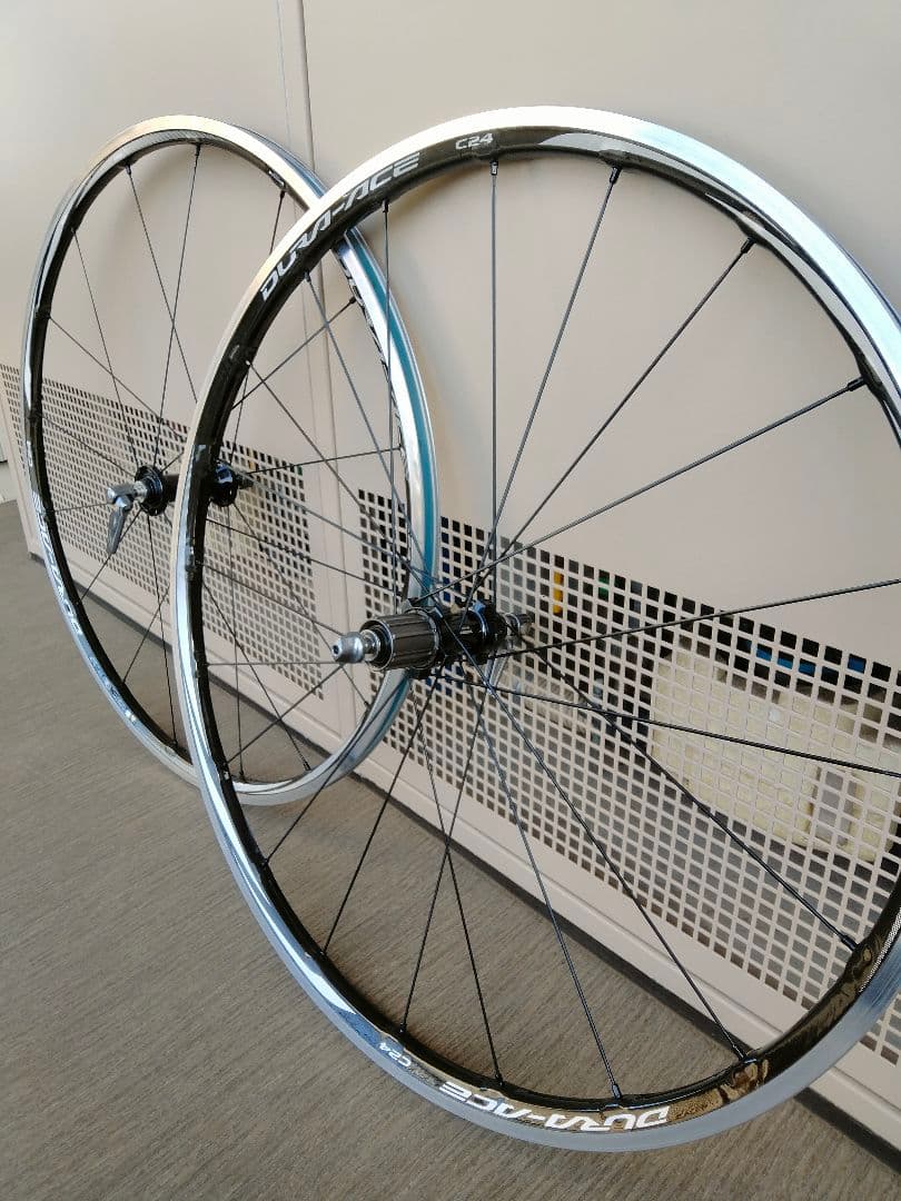 DURA-ACE 完組ホイール WH-9000　C24 ロピさん用