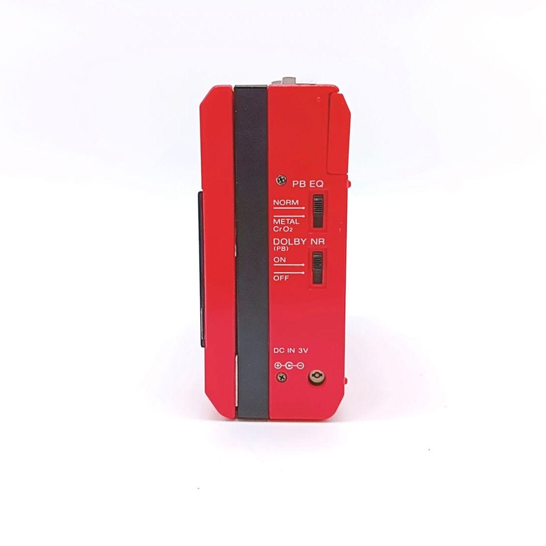 希少品 SONY WM-F85 WALKMAN カセットウォークマン レッド