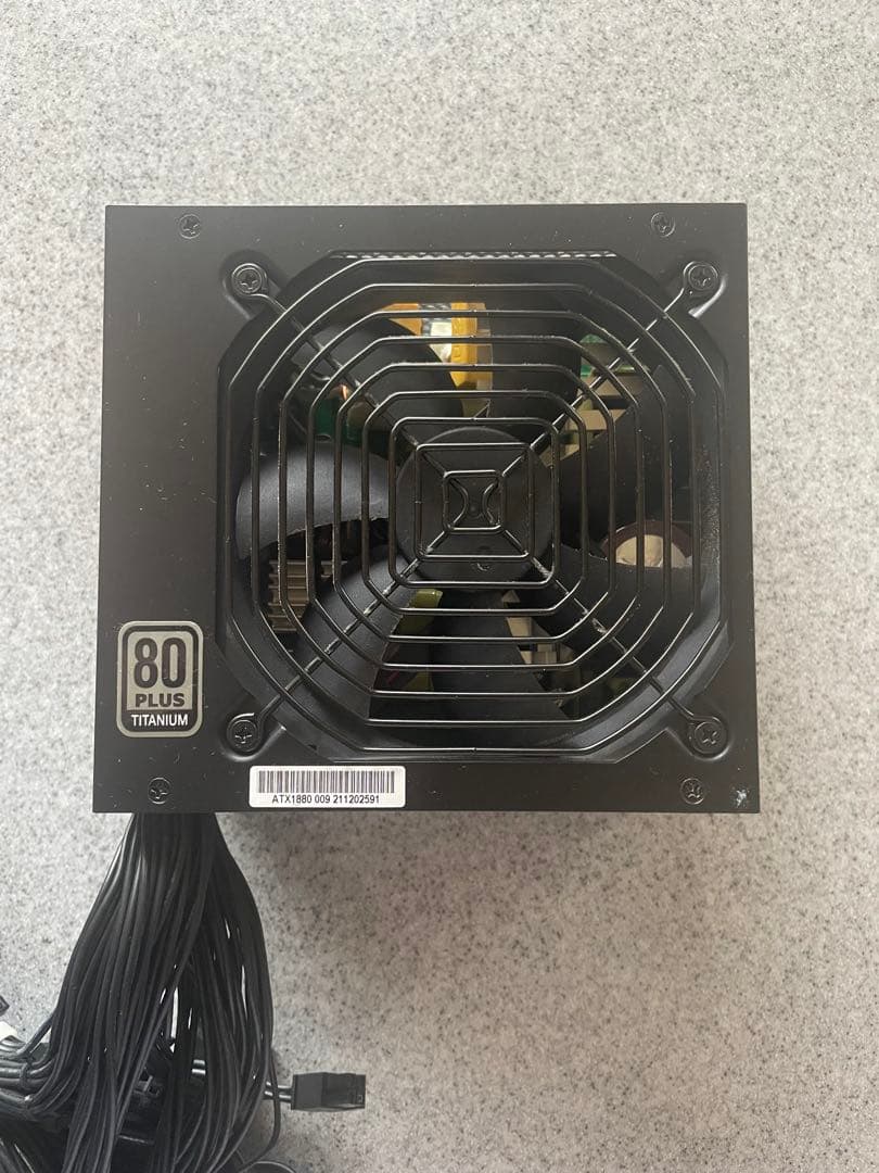 Enhance 800W 電源ユニット 80 PLUS TITANIUM