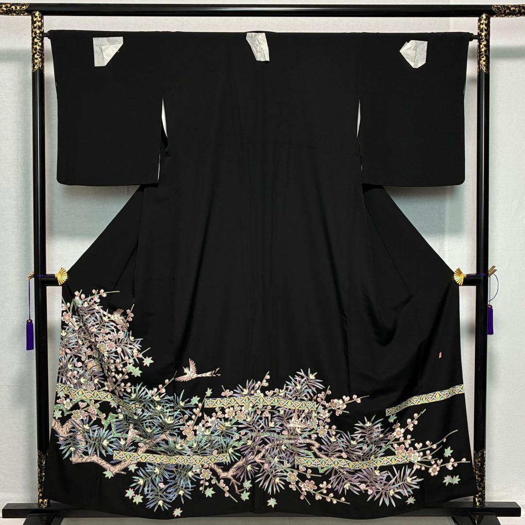 D96黒留袖 本加賀友禅 魚津誠 落款 正絹 着物 袷 しつけ糸付き未使用極美品