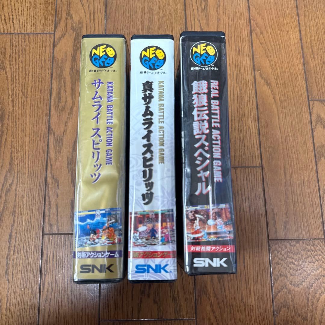 SNK NEOGEO 本体＋ソフト3本セット 起動確認済み ジャンク品