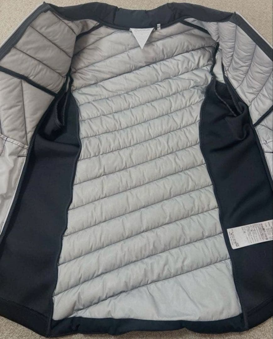 美品✴︎テーラーメイド　レディース　ダウン