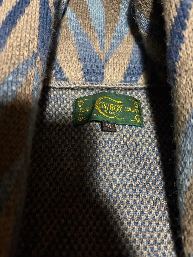 カウチンニット