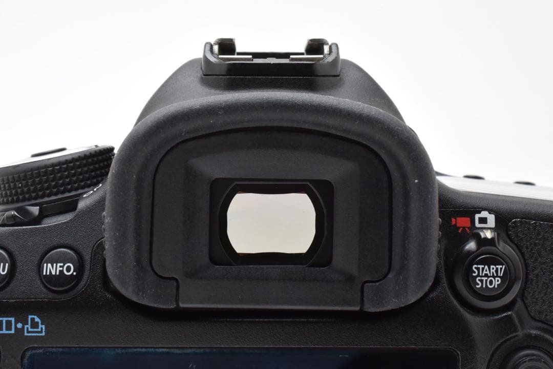 デジタル一眼レフカメラCanon EOS 5D mark III標準レンズセット