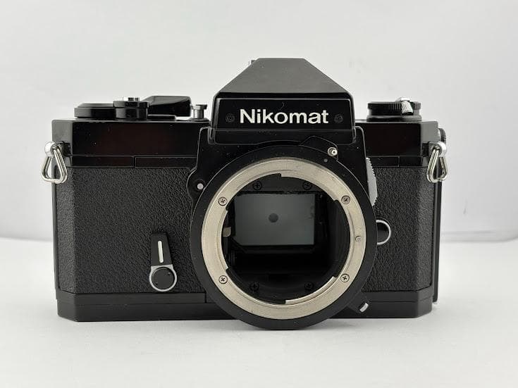 ★美品★ニコンNIKOMAT FT2 / Ai NIKKOR 28mm F3.5
