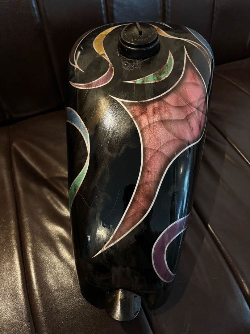 ハーレー　タンク　スポタン　ペイント　エイジング