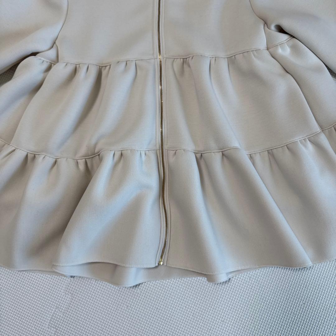 Yori ダンボールティアードパーカー