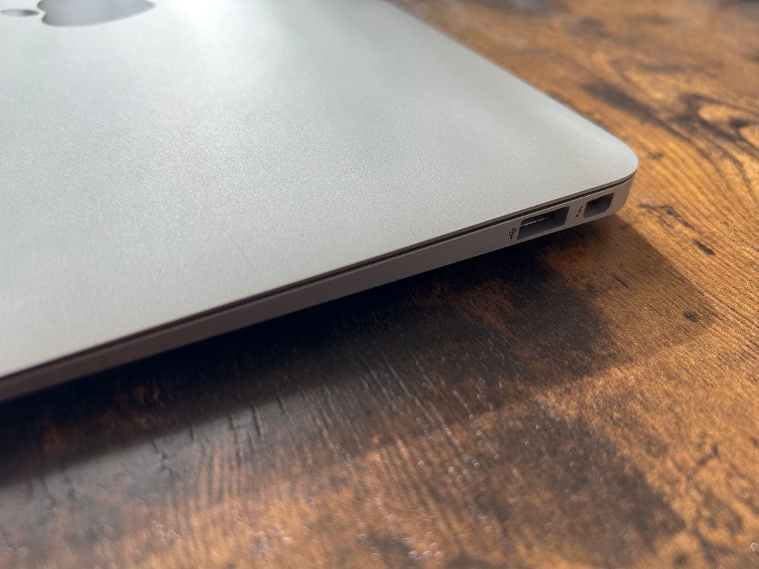 MacBookAir 11インチ Mid 2013